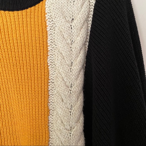 Ecoté Color Block Sweater - Picture 6 of 15